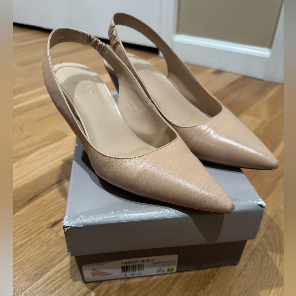 Franco Sarto Aberdeen Wedge Pump in Nude Leather